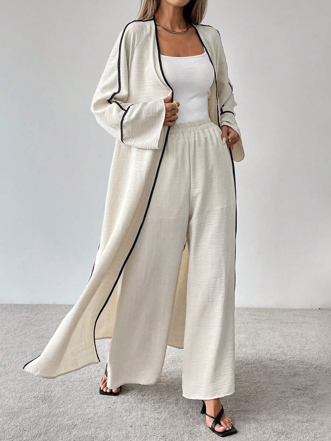 Ensemble Élégance Contrastée 2 Pièces – Veste Longue & Pantalon Large